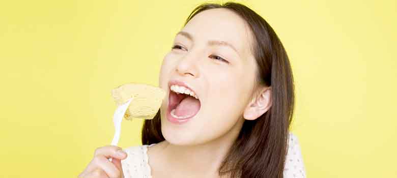 柔らかいものや甘いものばかり食べていると歯にどのような影響があるのか